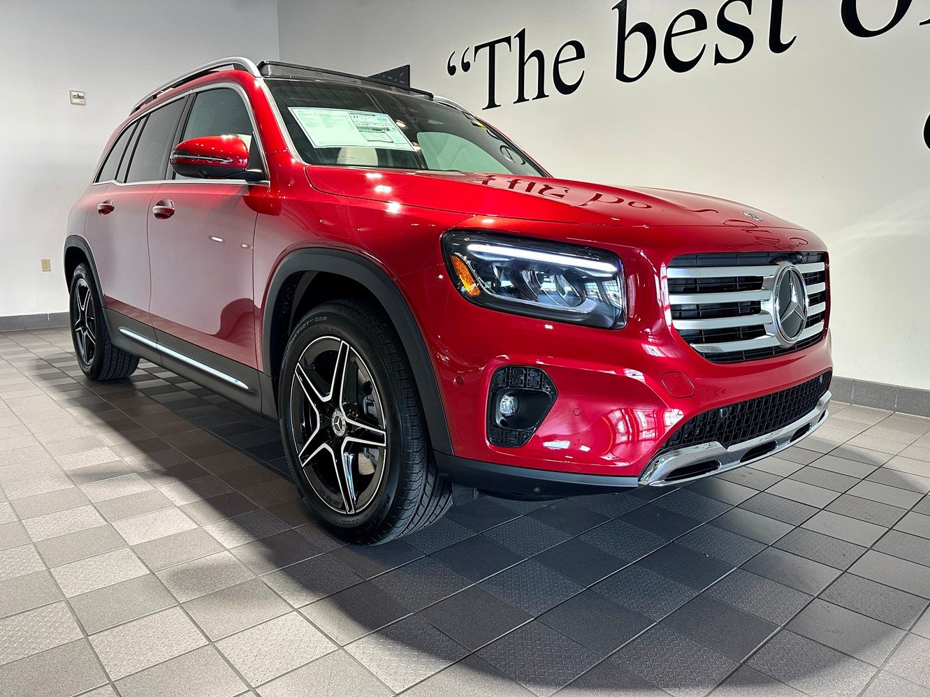 New 2026 Mercedes-Benz GLB 250 4MATIC image 1