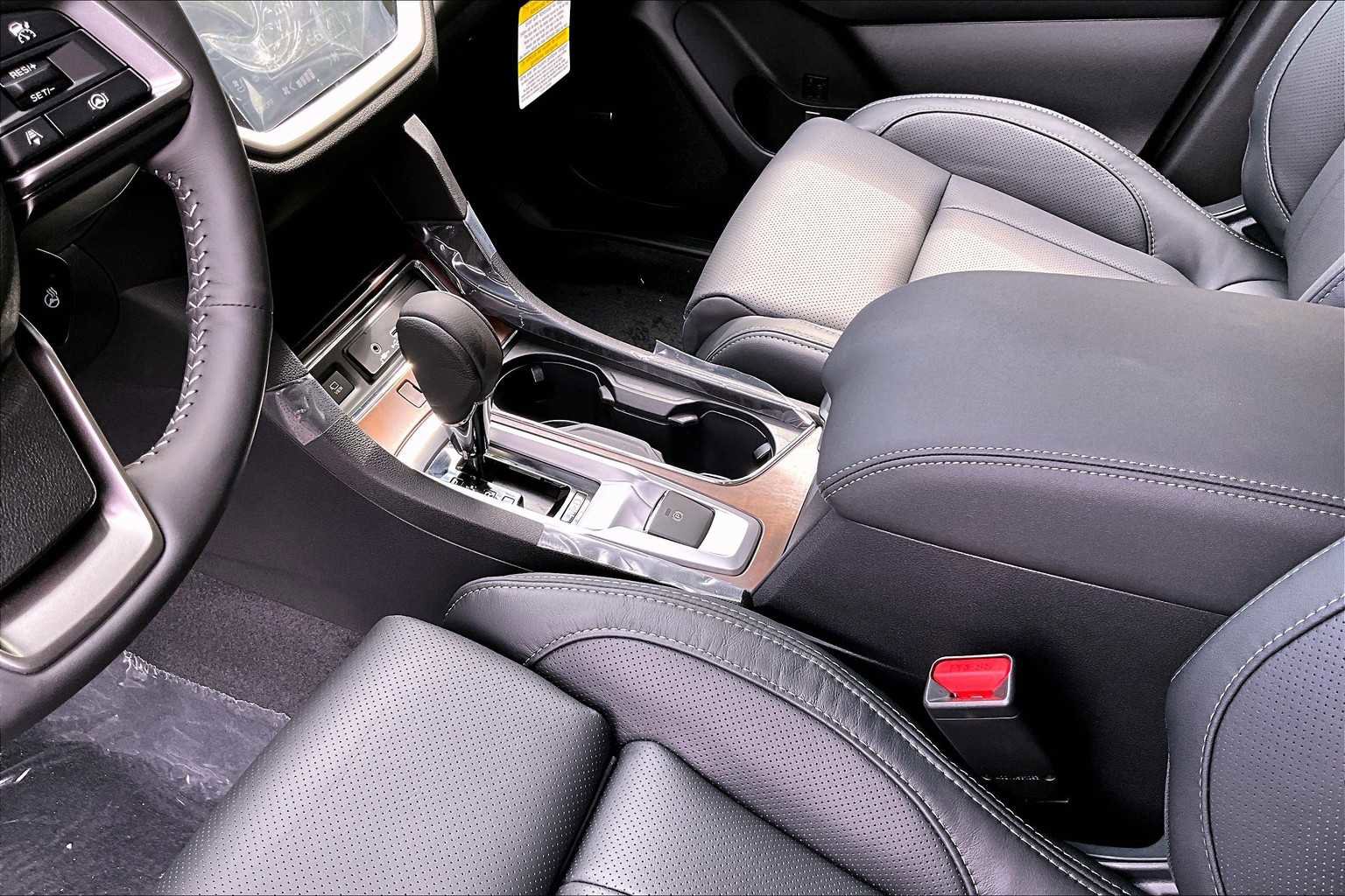 New 2025 Subaru Ascent Touring image 7