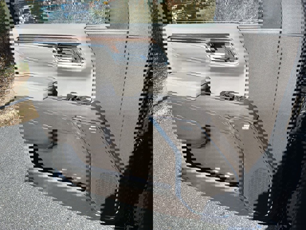 New 2026 Chevrolet Silverado 1500 LT Trail Boss w/ Convenience Package II image 9