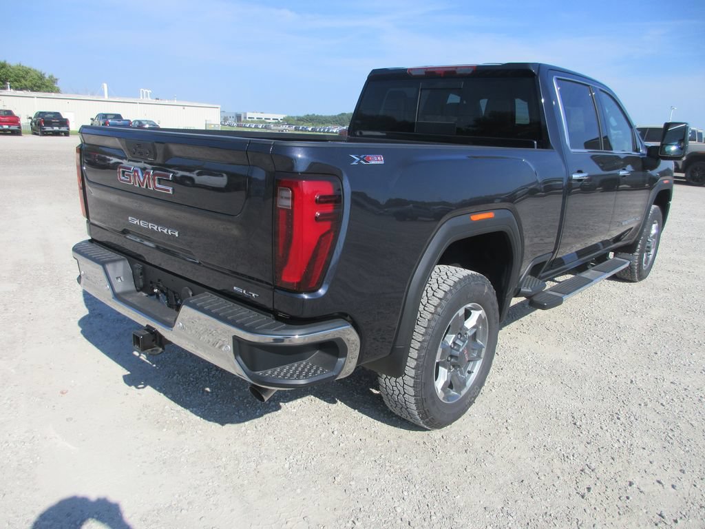 New 2026 GMC Sierra 2500 SLT w/ SLT Premium Package AWD/4WD image 5