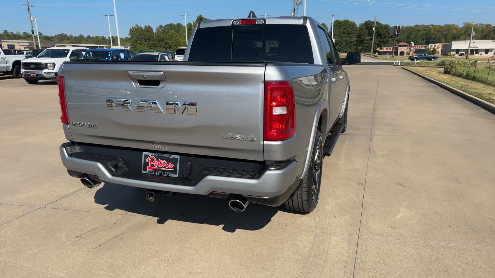 Used 2025 RAM 1500 Laramie w/ Sport Appearance Package AWD/4WD image 8