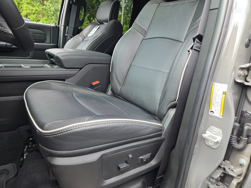Certified 2026 RAM 3500 Limited AWD/4WD image 30