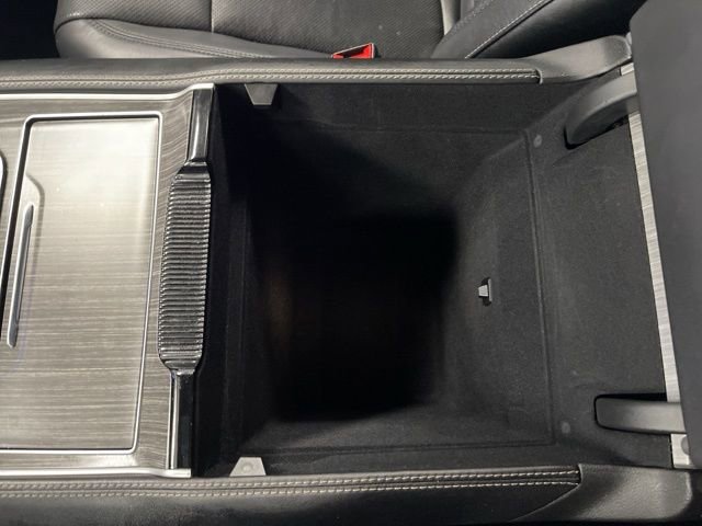 Used 2024 Jeep Wagoneer L Series II w/ Flexible Seating Group image 54