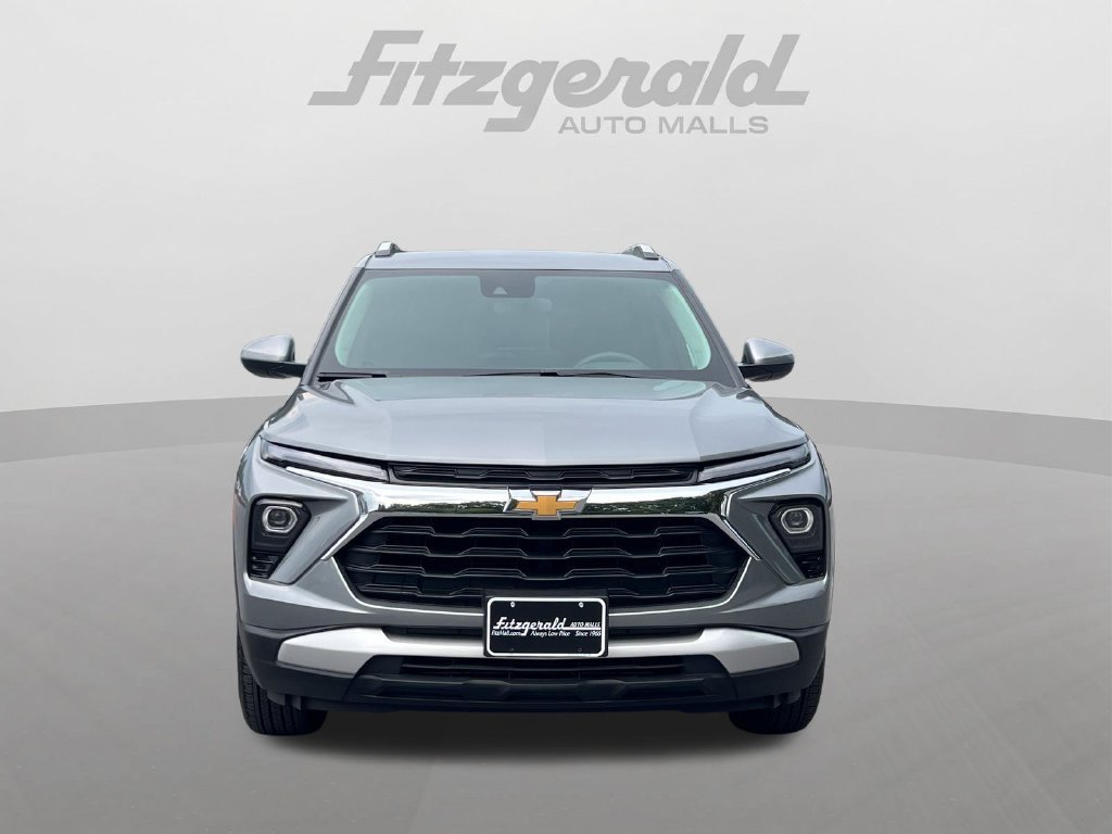 Used 2026 Chevrolet TrailBlazer LT AWD/4WD image 6