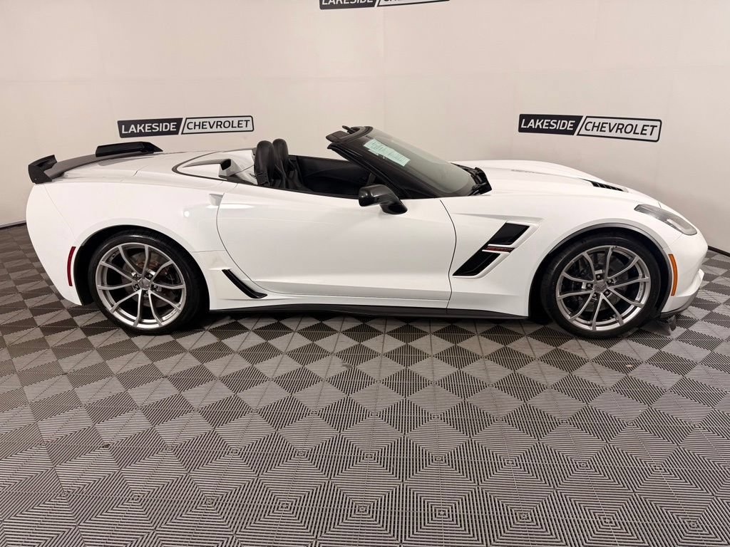 Used 2019 Chevrolet Corvette Grand Sport RWD image 45