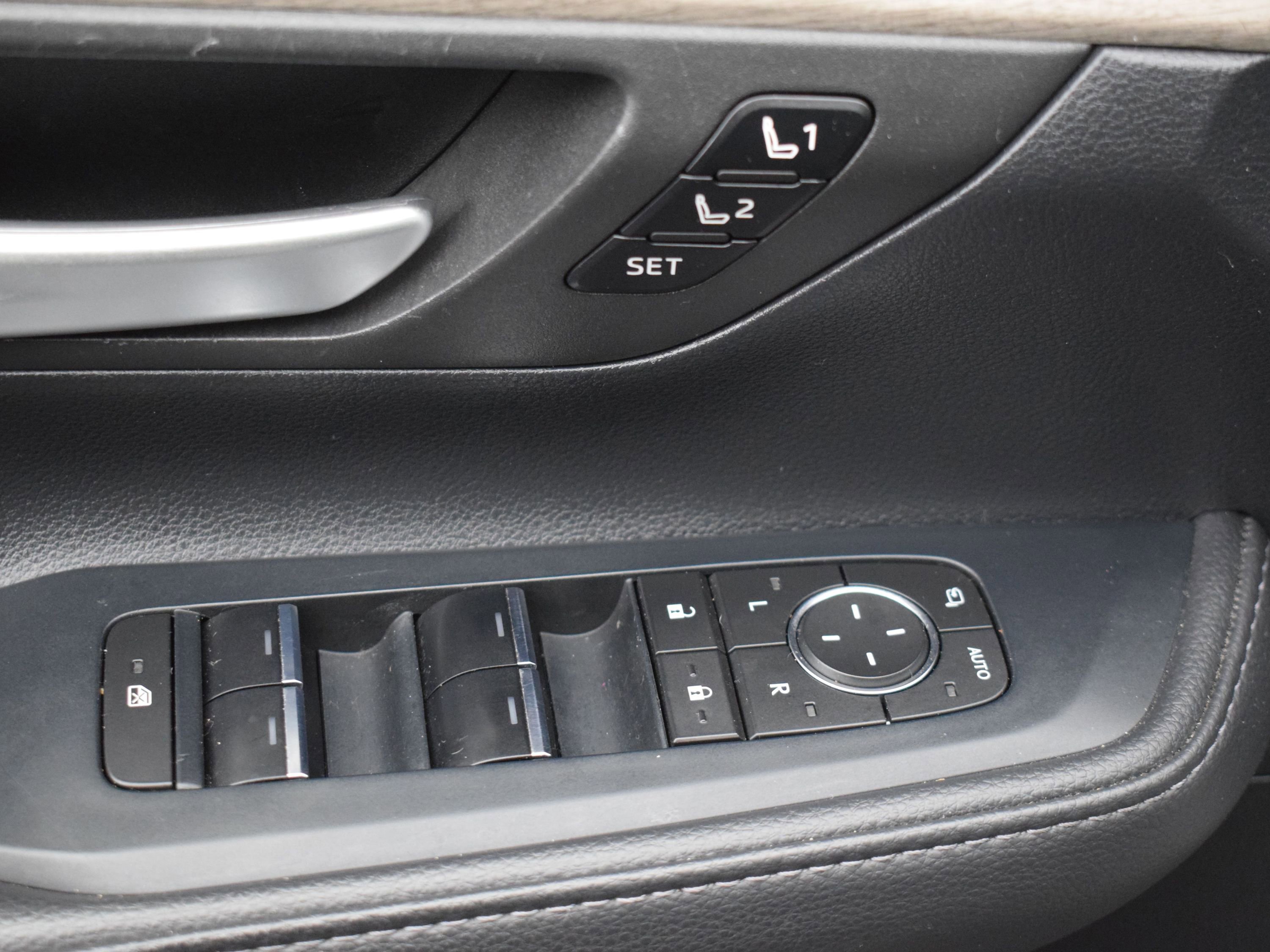 Used 2024 Toyota Grand Highlander Limited image 18