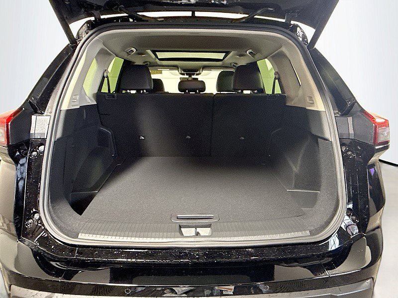 New 2026 Nissan Rogue Dark Armor AWD/4WD image 25