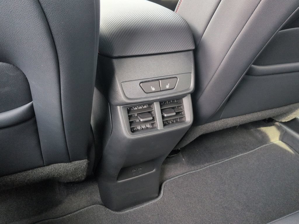 New 2027 Chevrolet Equinox RS w/ Safety and Technology Package AWD/4WD image 32
