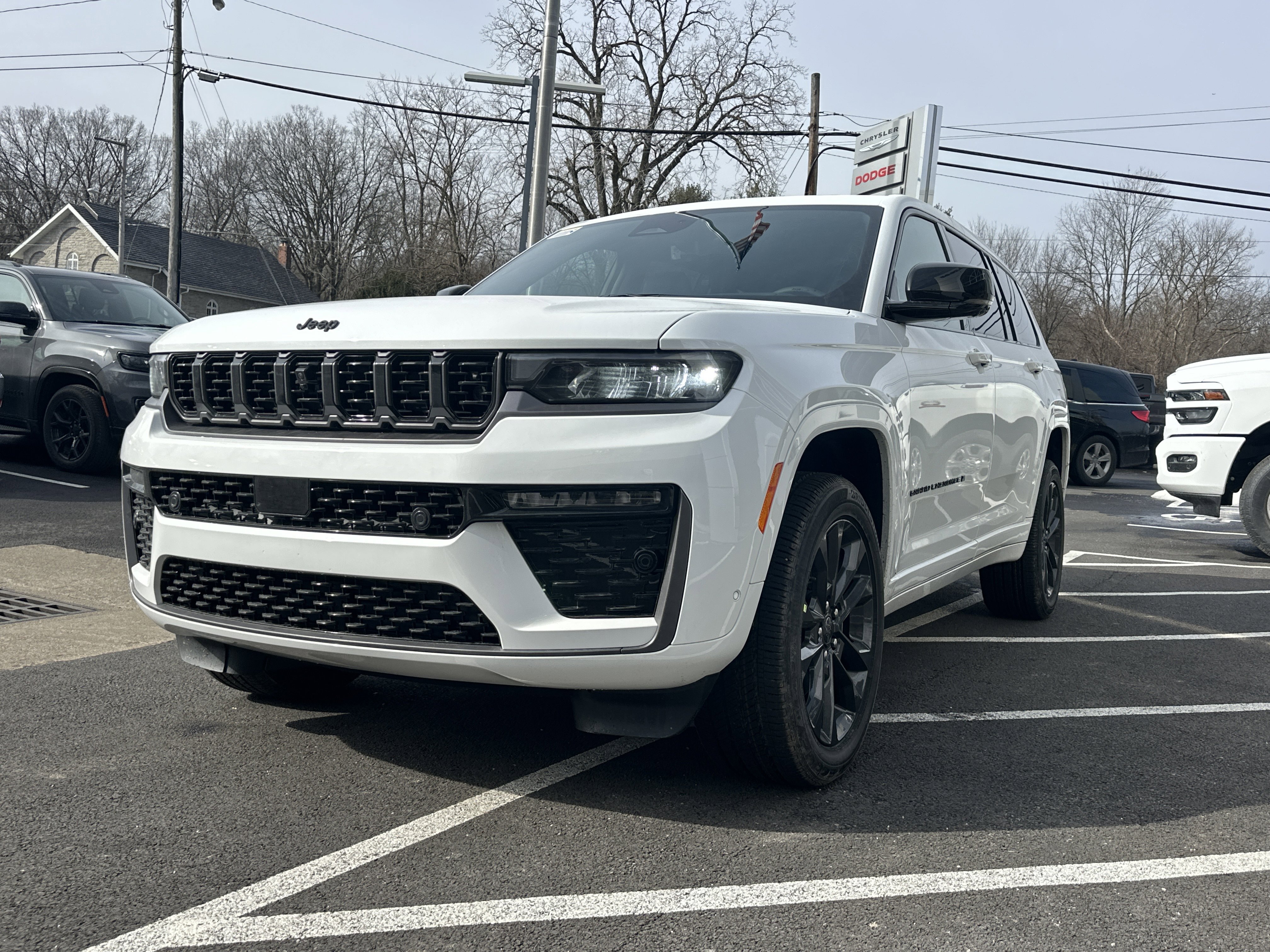 New 2026 Jeep Grand Cherokee L Limited image 25