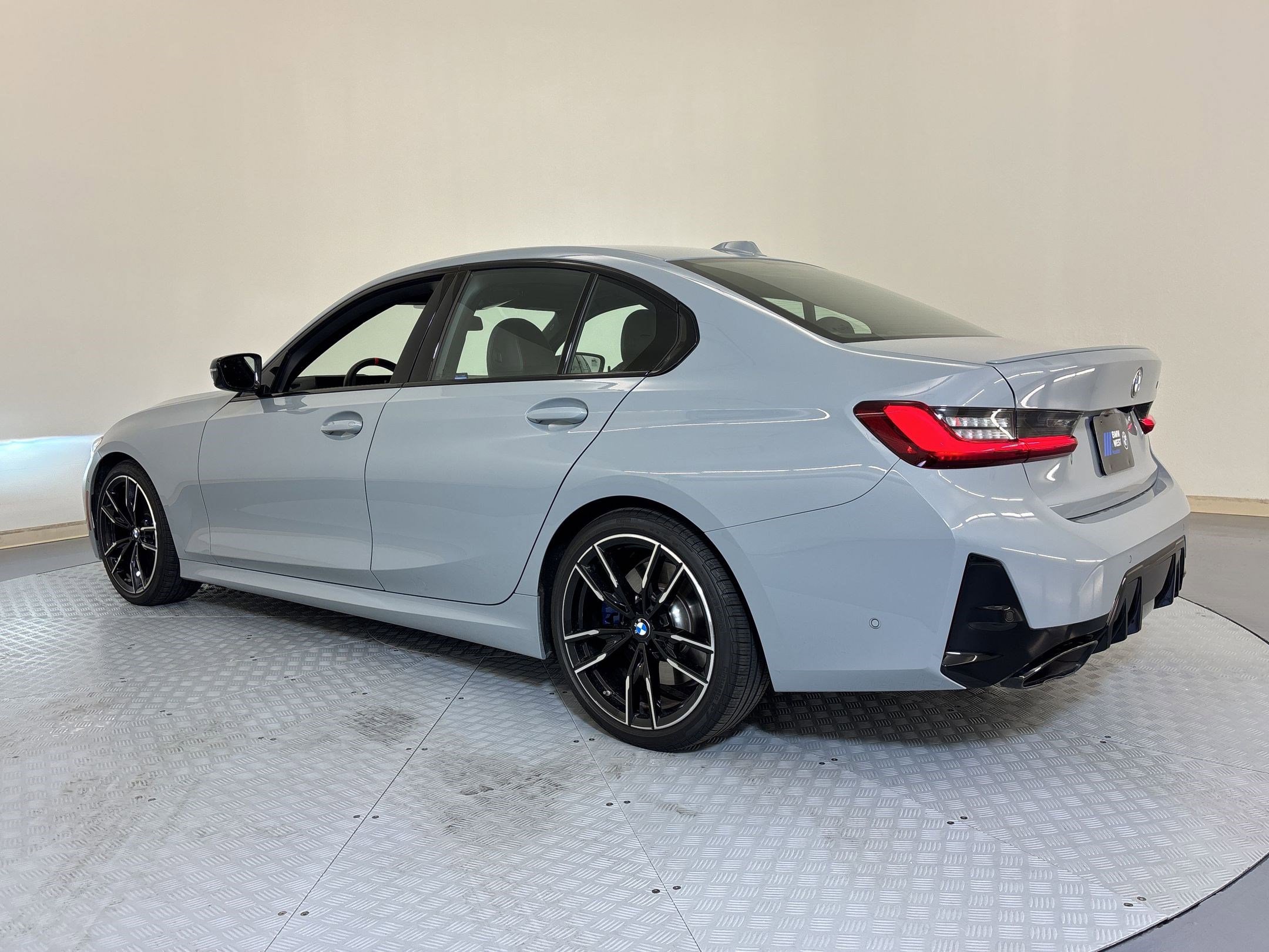 Certified 2025 BMW M340i Sedan RWD image 3
