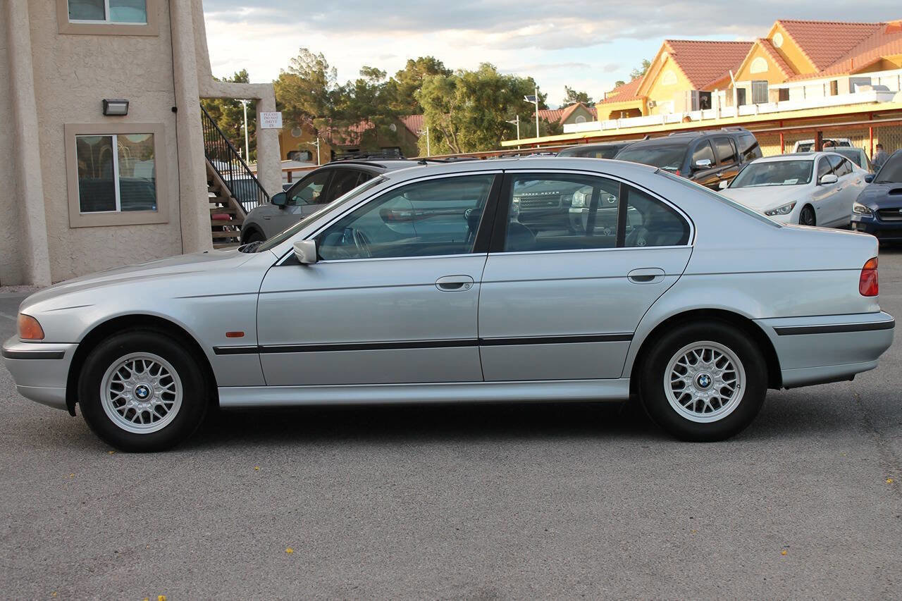Used 1997 BMW 528i Sedan RWD image 5