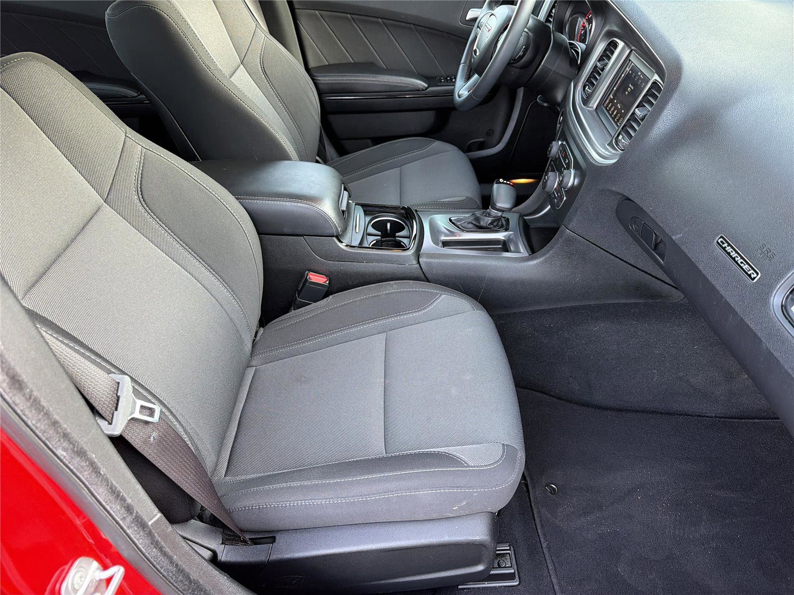 Used 2019 Dodge Charger SXT w/ Blacktop Package image 12