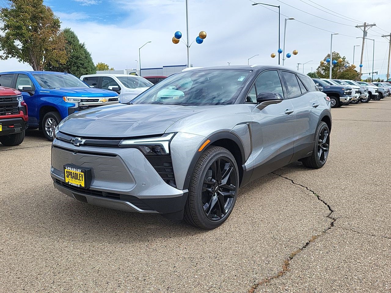 Used 2026 Chevrolet Blazer EV LT w/ LPO, Blackout Package image 4