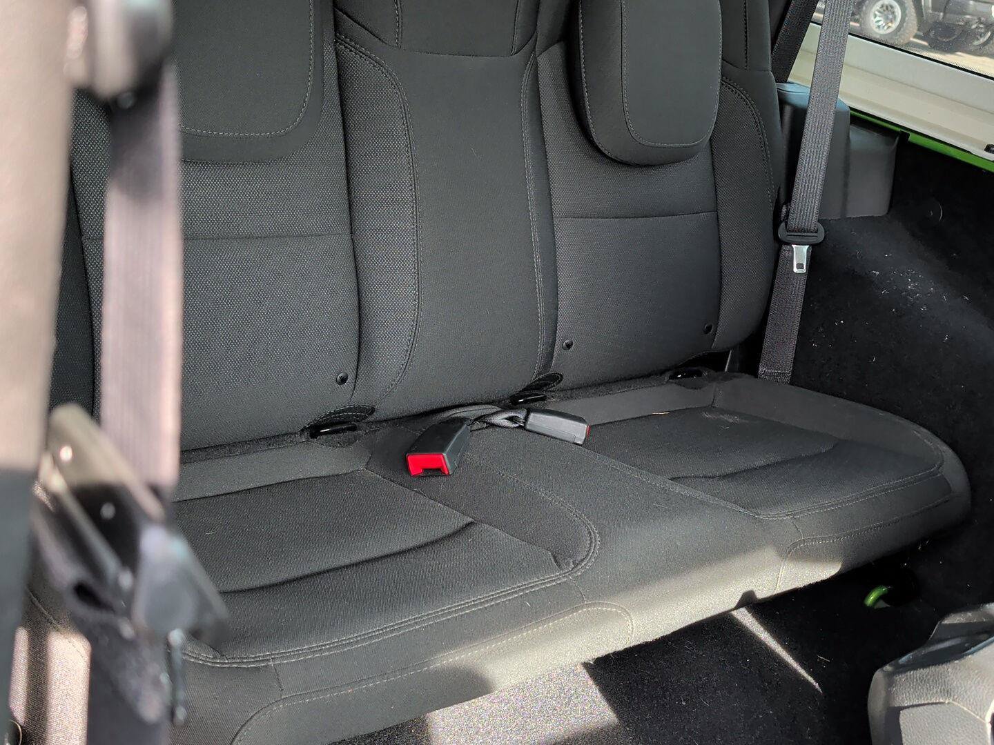 Used 2019 Jeep Wrangler Sport AWD/4WD image 16
