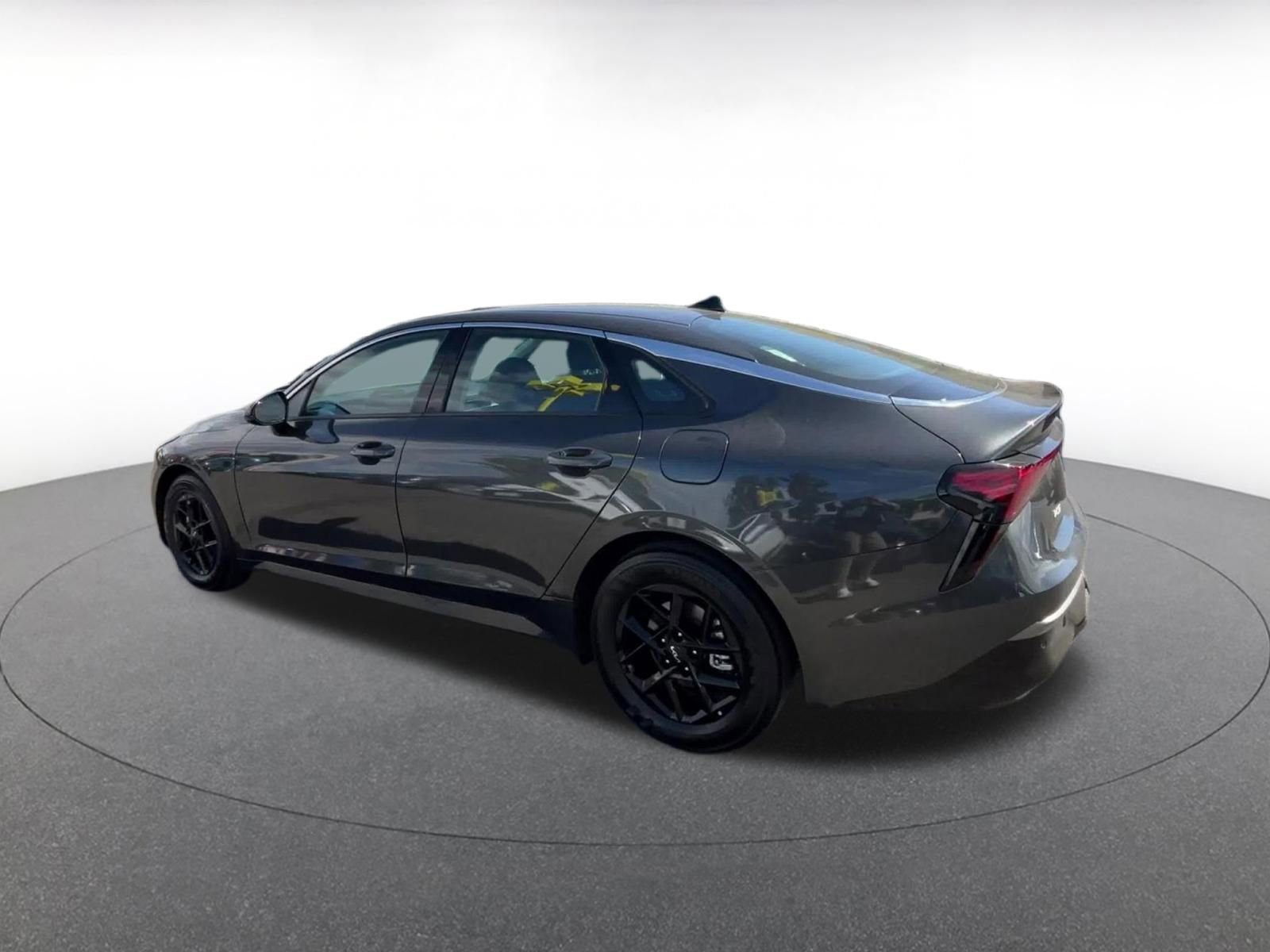 Used 2025 Kia K5 LXS image 10