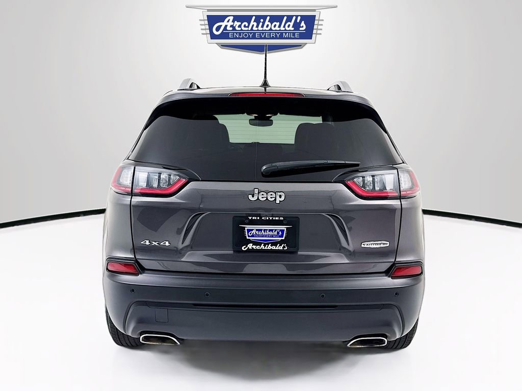 Used 2021 Jeep Cherokee Latitude Lux w/ Comfort/Convenience Group image 6