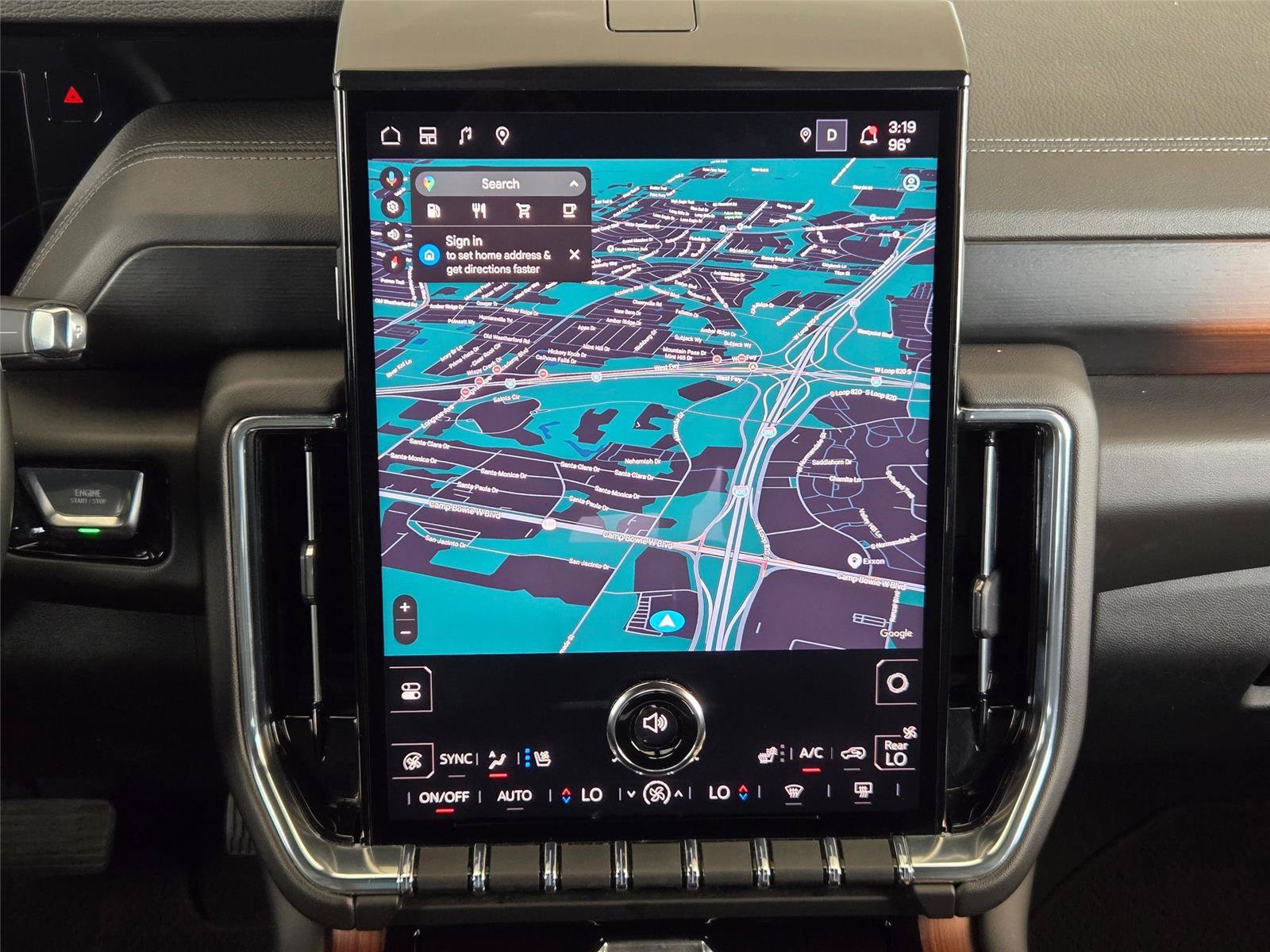Used 2025 GMC Yukon Denali RWD image 17