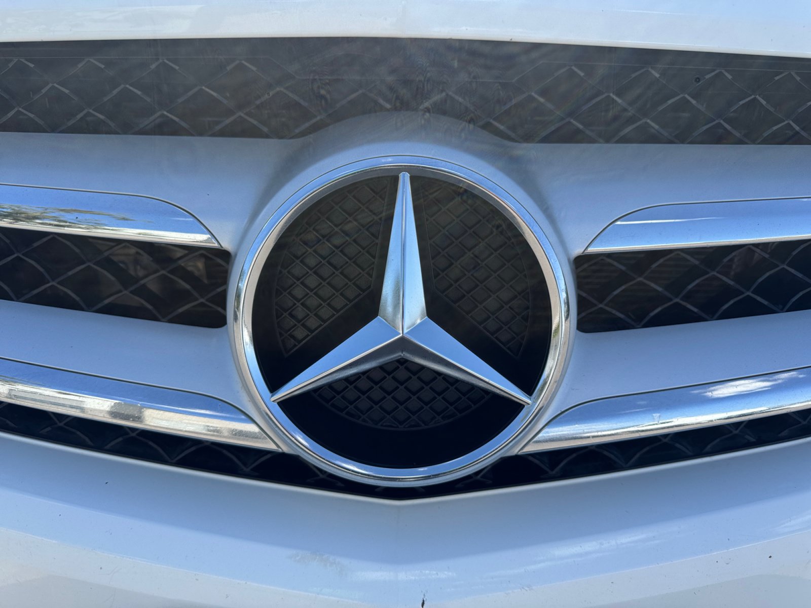 Used 2014 Mercedes-Benz GLK 250 BlueTEC 4MATIC image 9