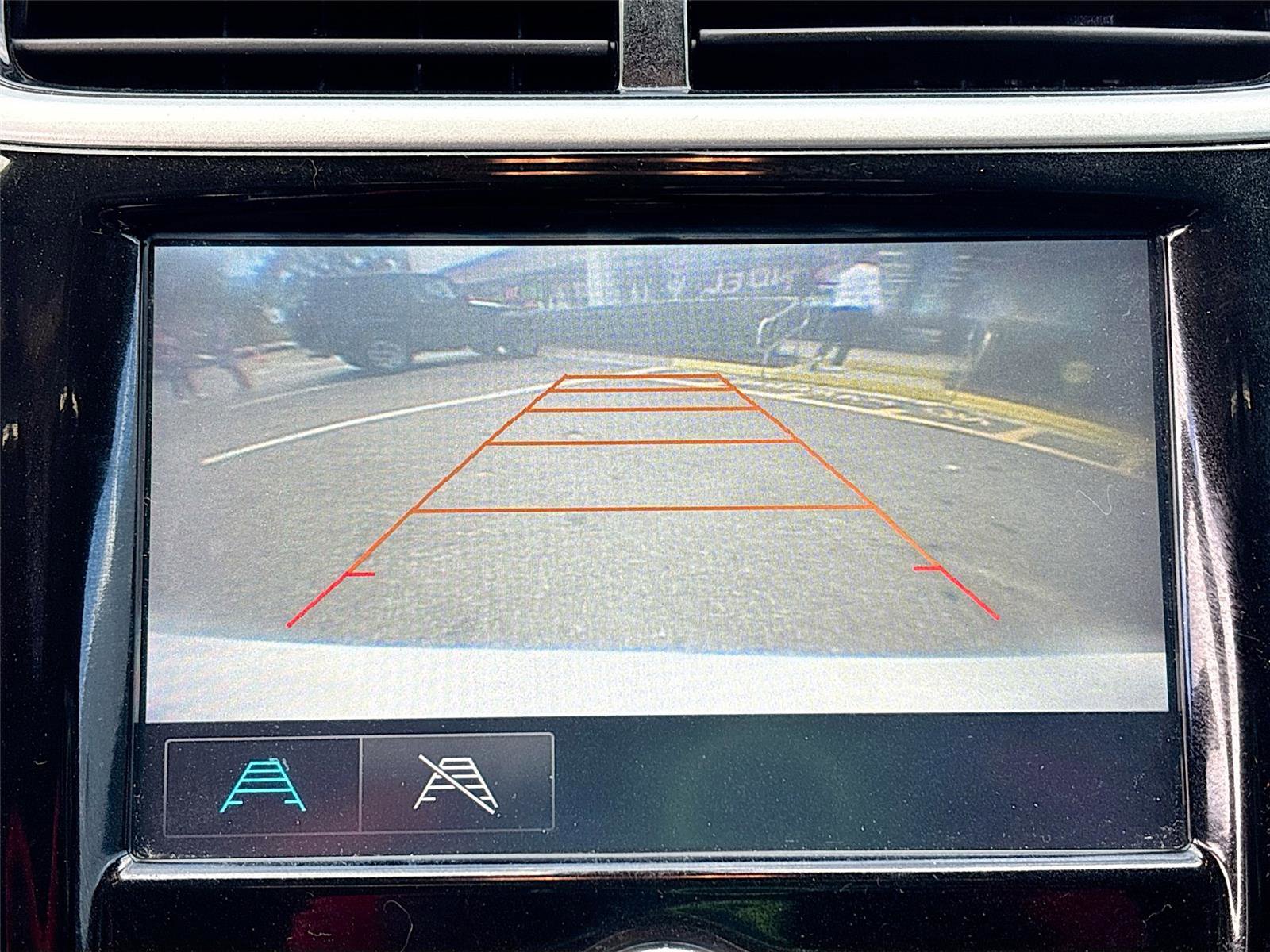 Used 2017 Chevrolet Sonic LT w/ Fun and Sun Package image 15