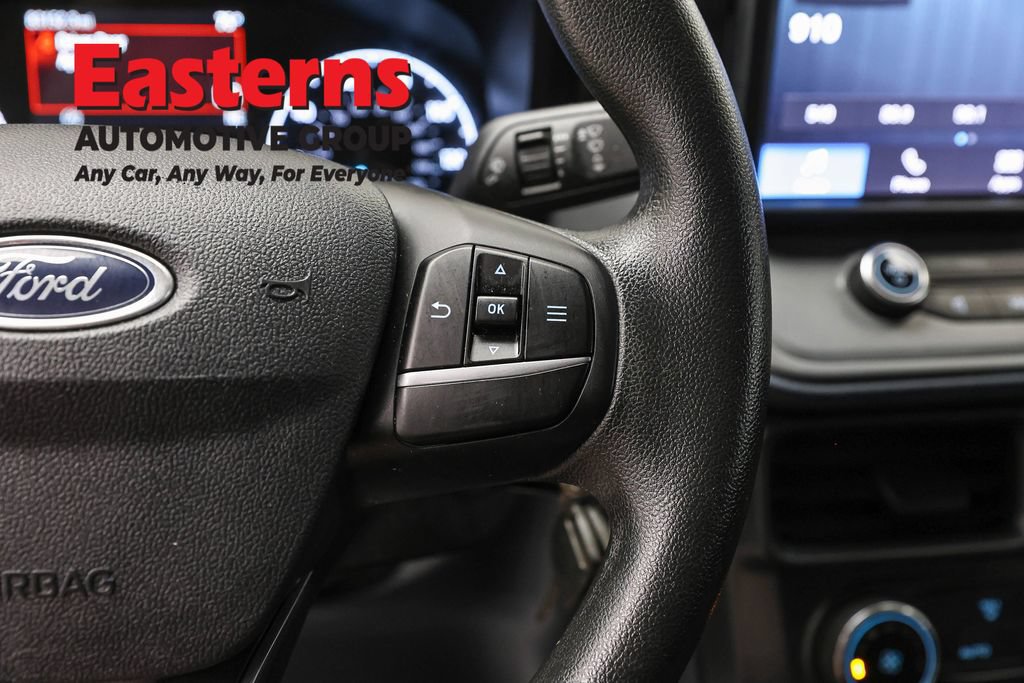 Used 2022 Ford Maverick XL FWD image 15