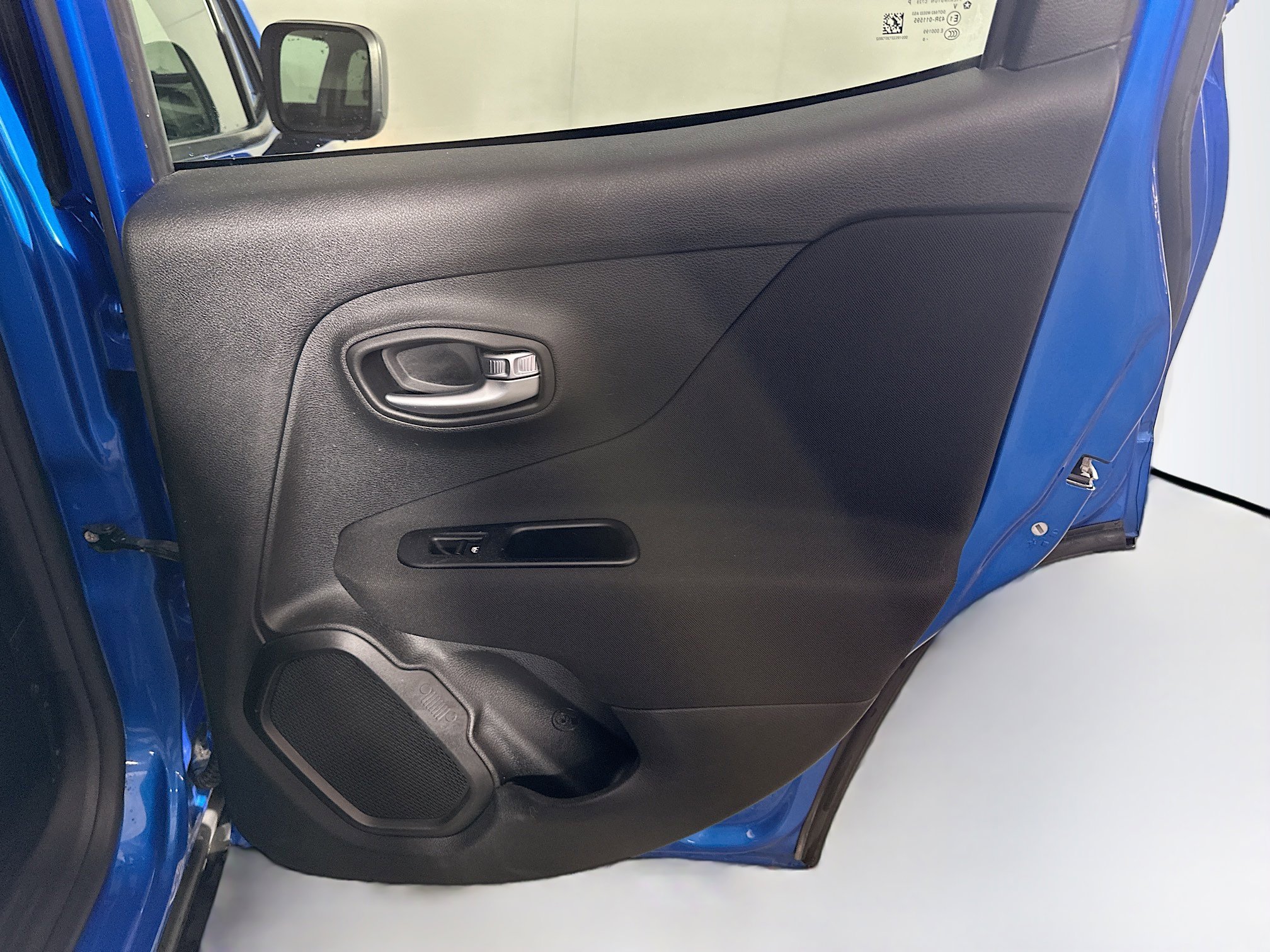 Used 2020 Jeep Renegade Sport image 27