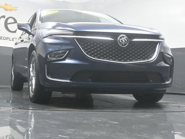 Used 2023 Buick Enclave Avenir w/ Avenir Technology Package FWD image 3