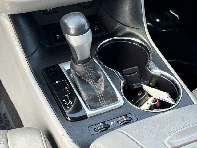 Used 2016 Toyota Highlander Limited Platinum w/ Protection Package #3 image 23