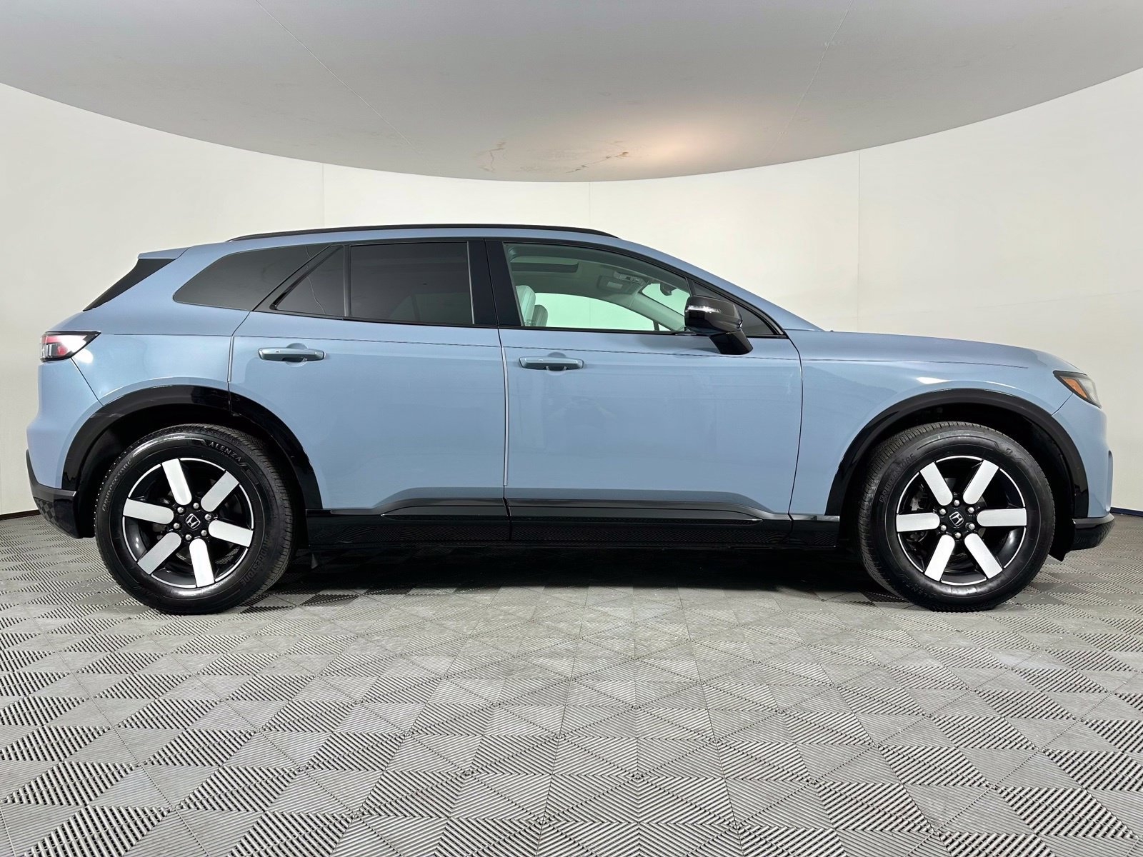 Used 2024 Honda Prologue Touring image 23