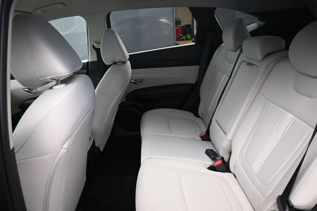 Used 2025 Hyundai Tucson SEL AWD/4WD image 23