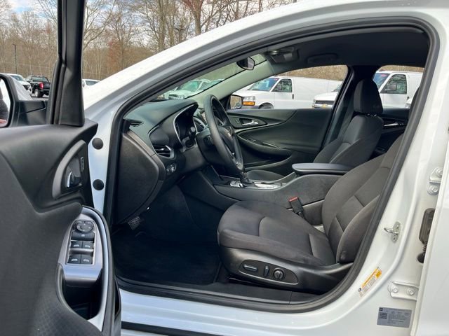 Used 2023 Chevrolet Malibu RS FWD image 14
