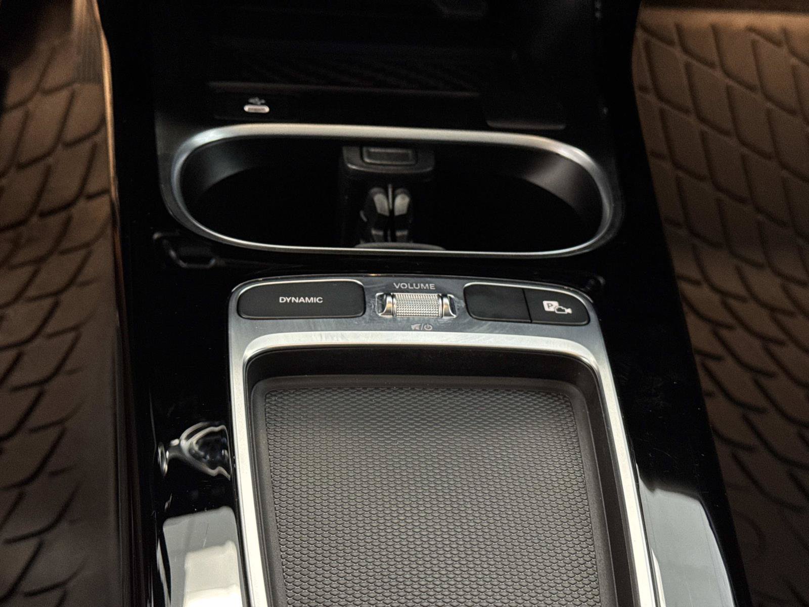 Certified 2024 Mercedes-Benz CLA 250 4MATIC image 19
