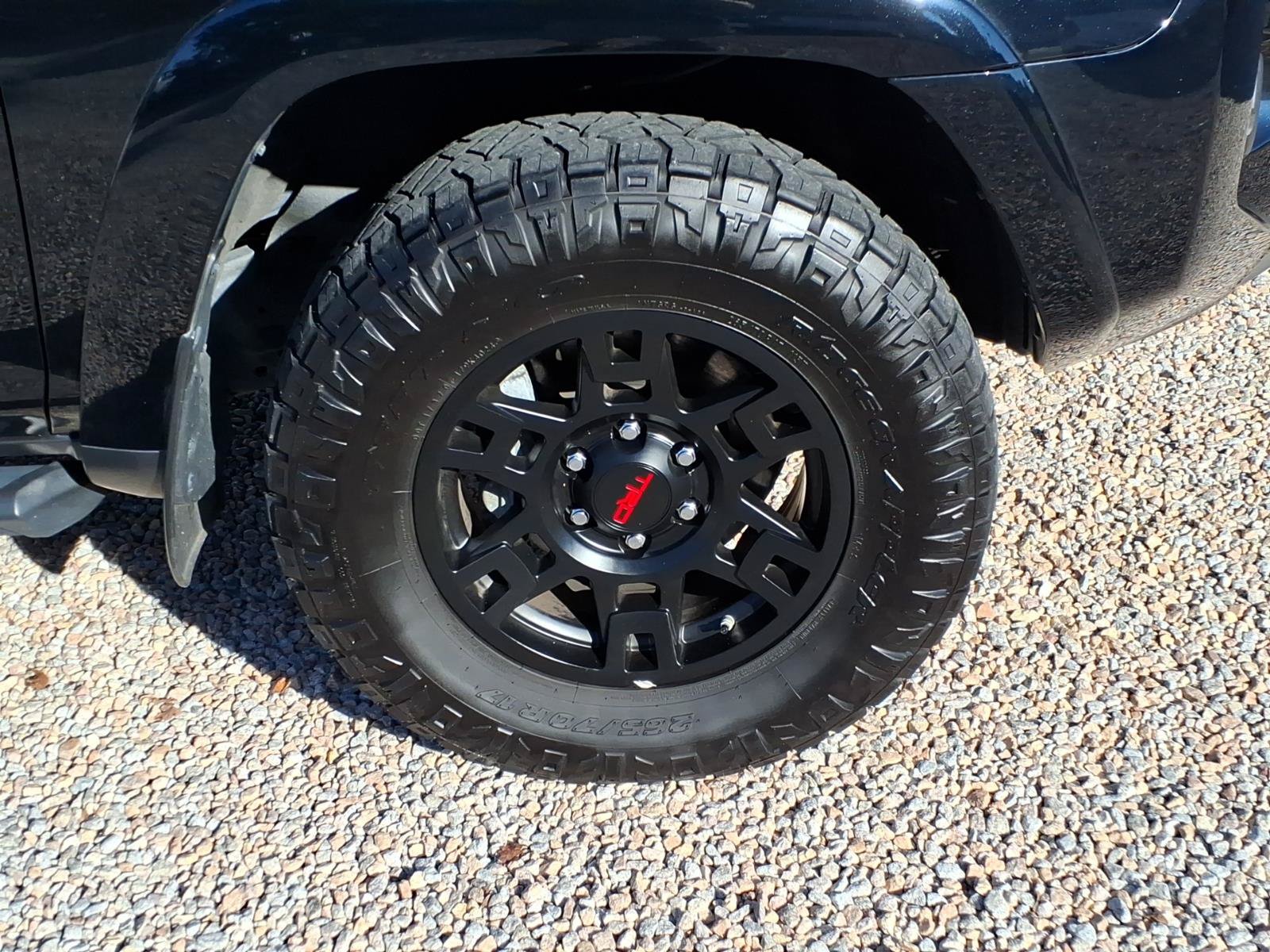 Used 2024 Toyota 4Runner TRD Off-Road Premium w/ Moonroof Package AWD/4WD image 13