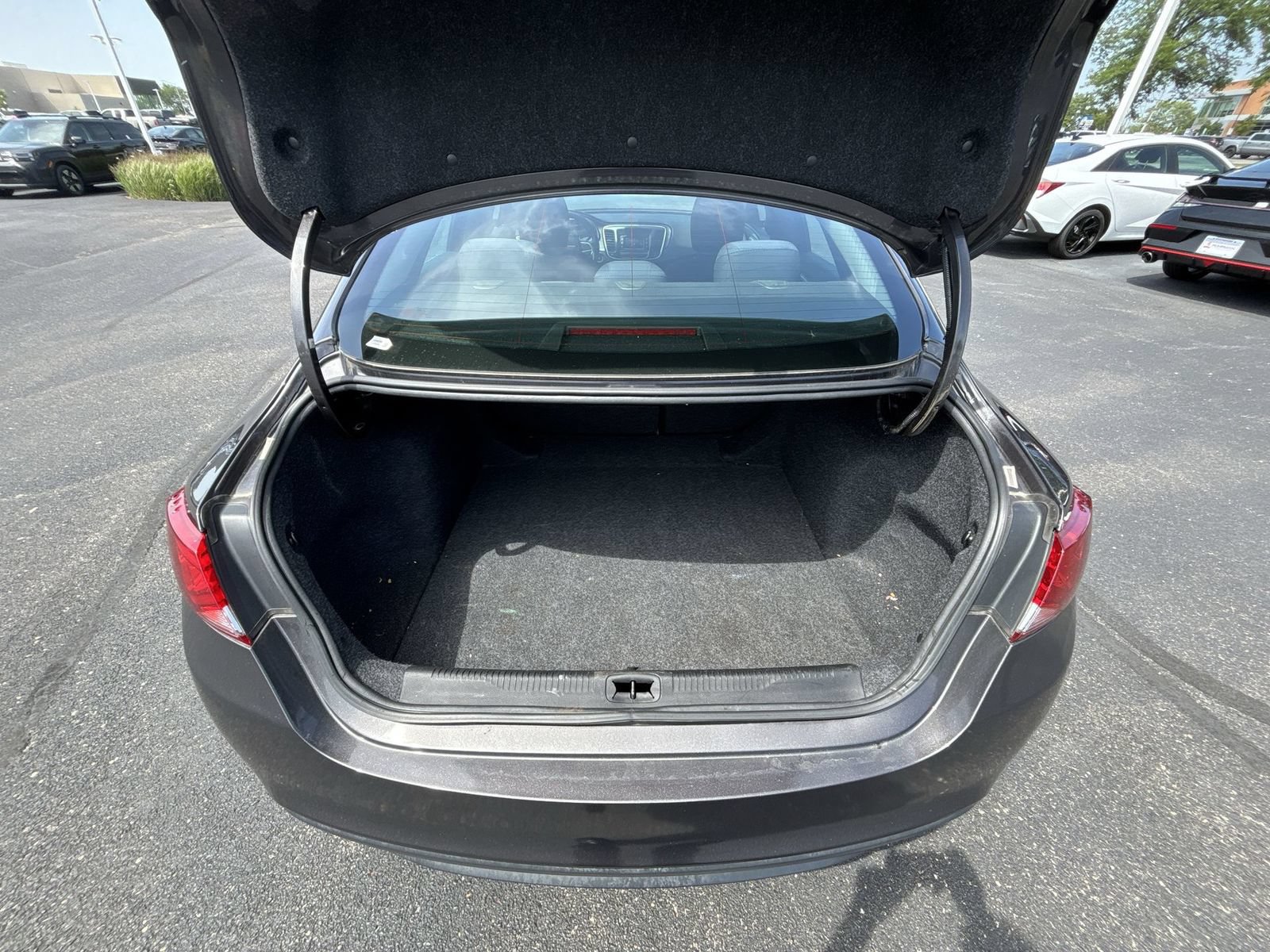 Used 2017 Chrysler 200 LX FWD image 22