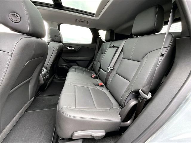New 2026 Chevrolet Blazer LT w/ Sound & Technology Package AWD/4WD image 14