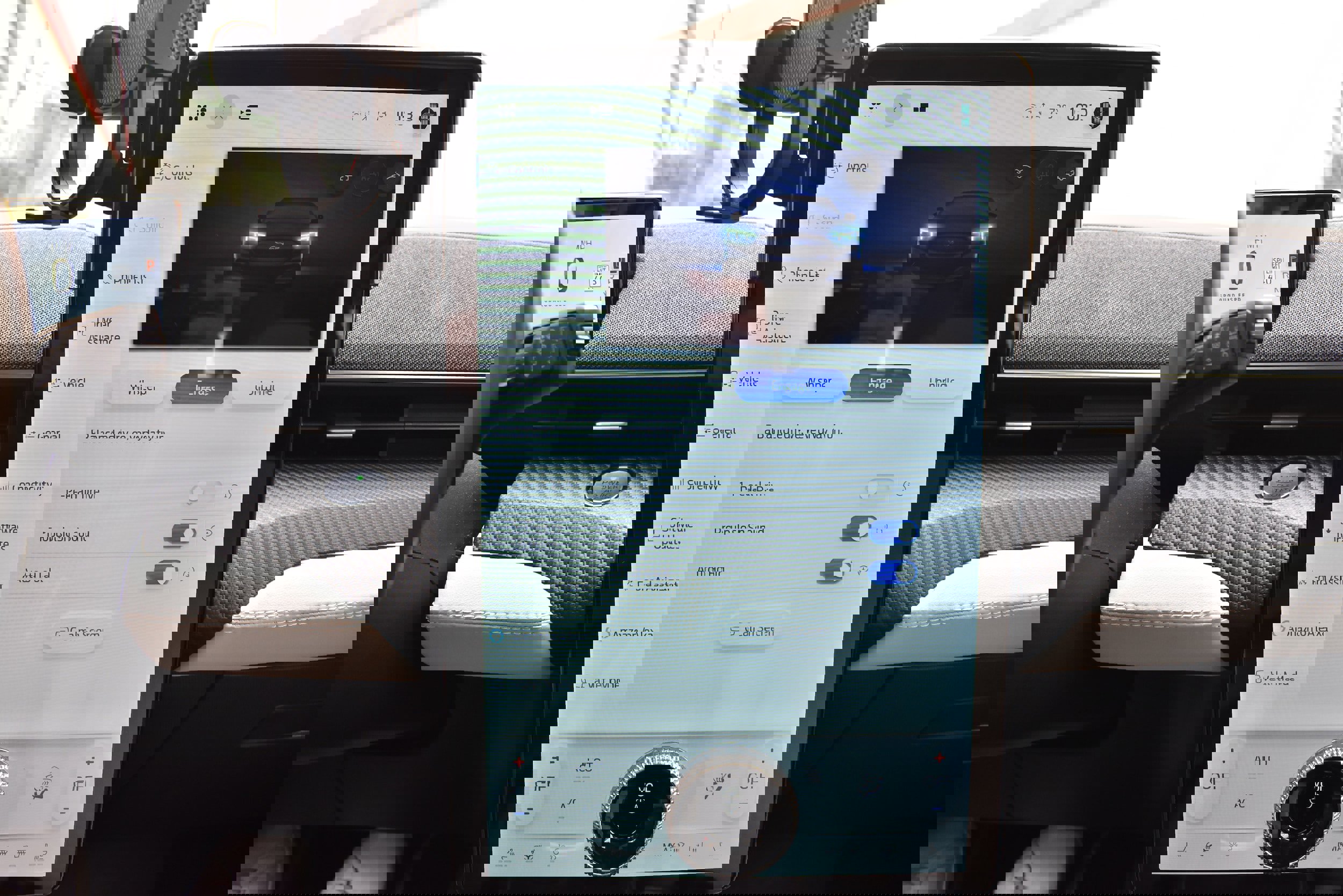 Used 2021 Ford Mustang Mach-E Premium image 33