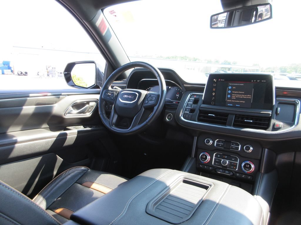 Certified 2023 GMC Yukon AT4 w/ AT4 Premium Package AWD/4WD image 30