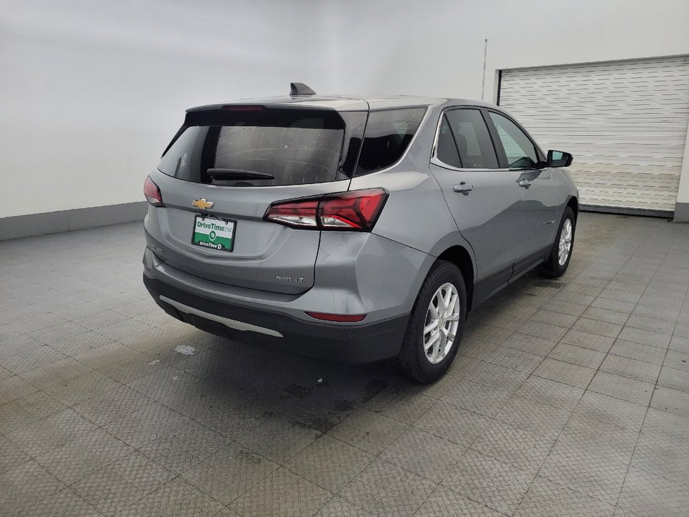 Used 2023 Chevrolet Equinox LT w/ Driver Convenience Package image 9