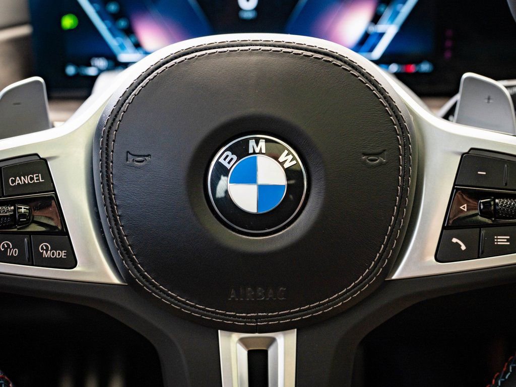 Used 2023 BMW X7 M60i w/ Executive Package AWD/4WD image 29