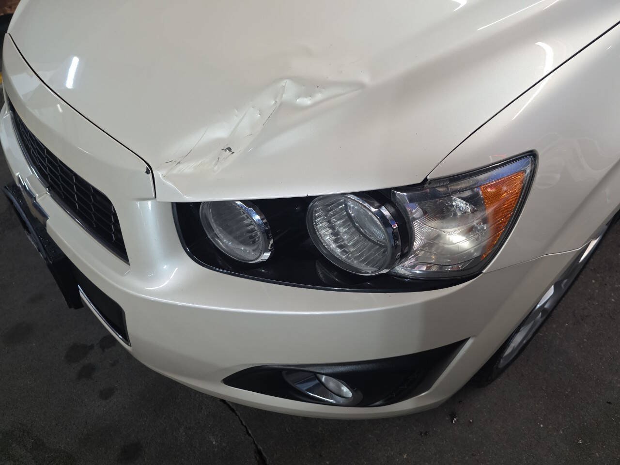Used 2013 Chevrolet Sonic LTZ FWD image 22