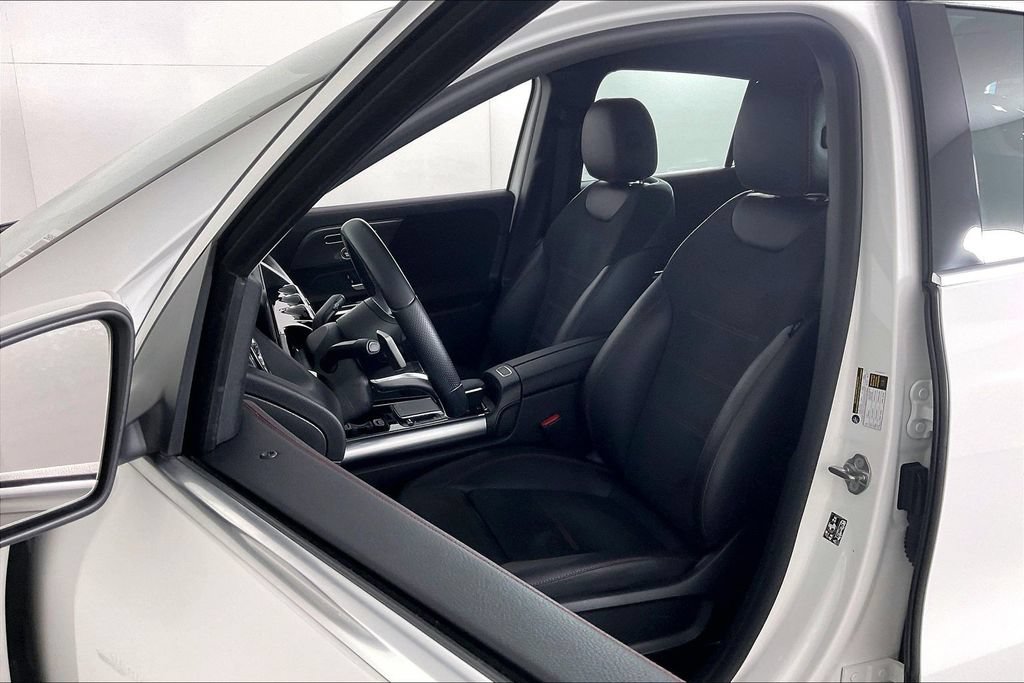 Certified 2022 Mercedes-Benz GLA 35 AMG 4MATIC image 17
