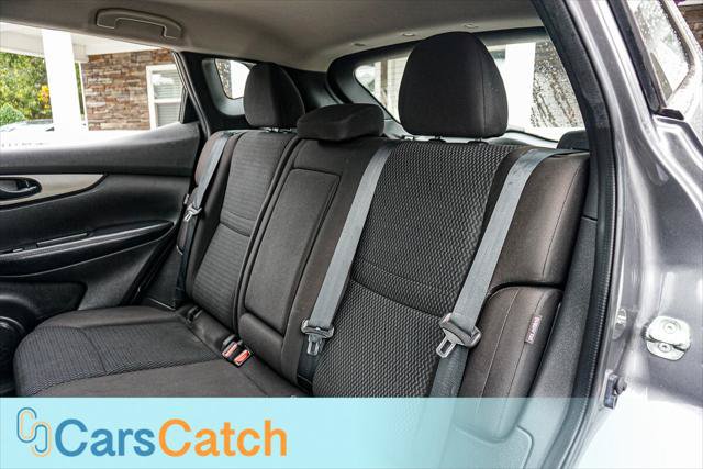 Used 2020 Nissan Rogue Sport S w/ Appearance Package FWD image 34