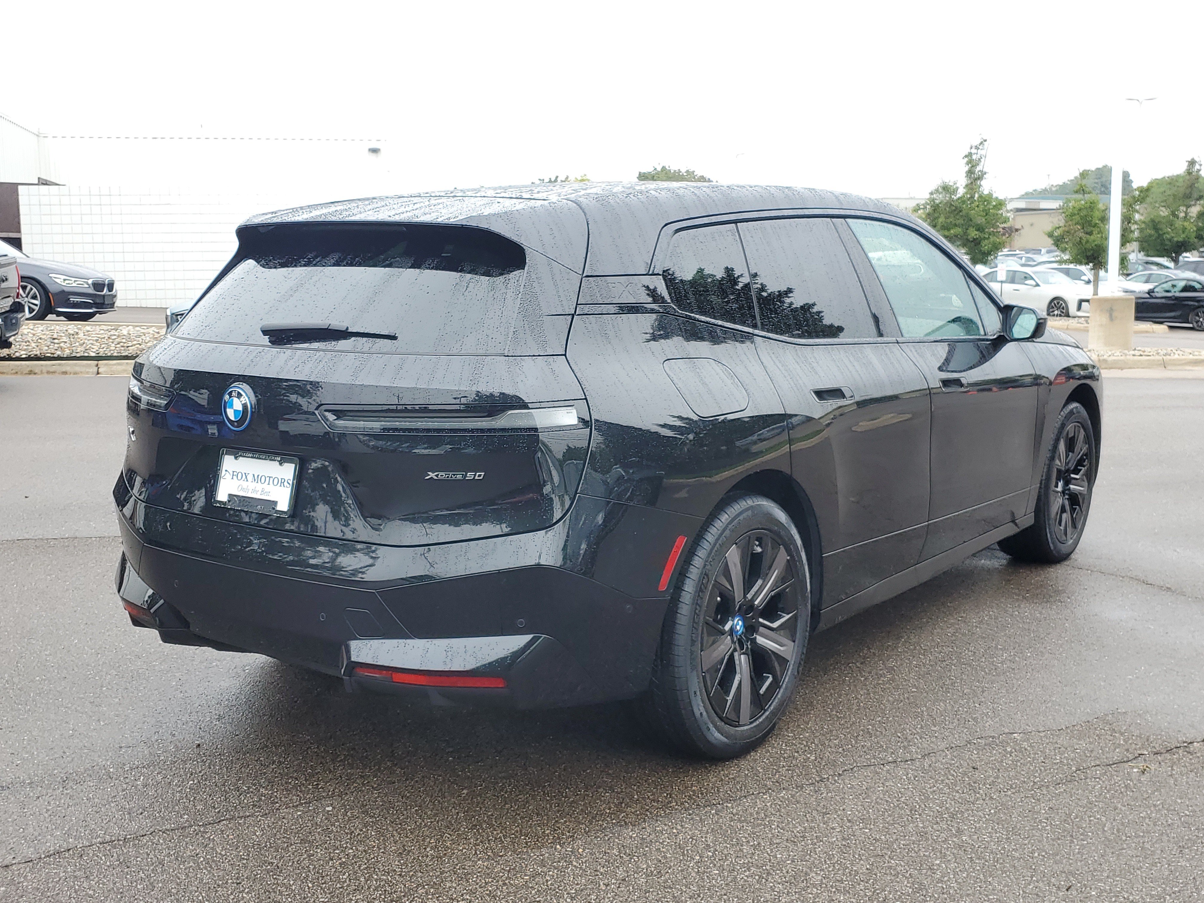 Certified 2024 BMW iX xDrive50 w/ Sport Package AWD/4WD image 5