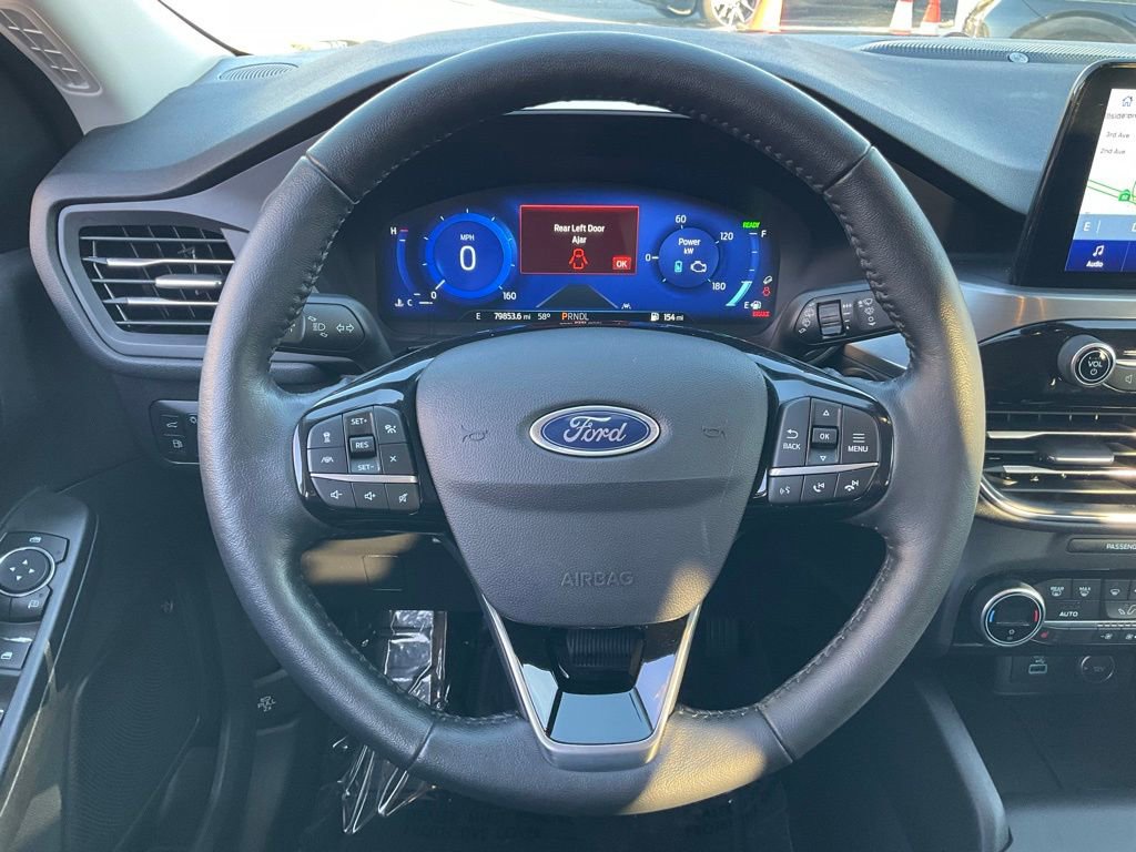 Used 2021 Ford Escape Titanium image 39