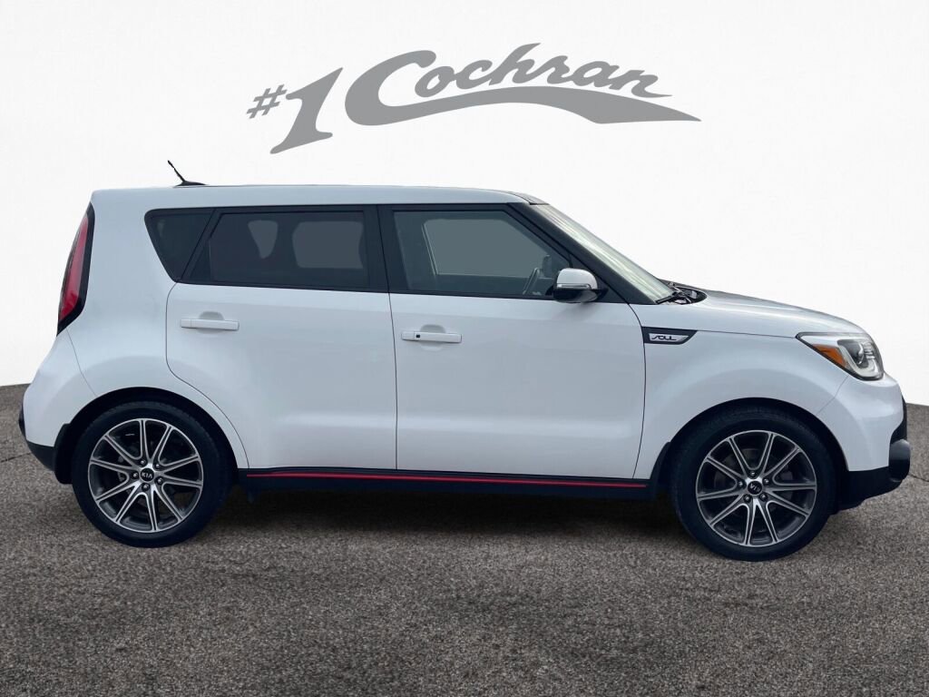 Used 2017 Kia Soul ! w/ Tech Package FWD image 8