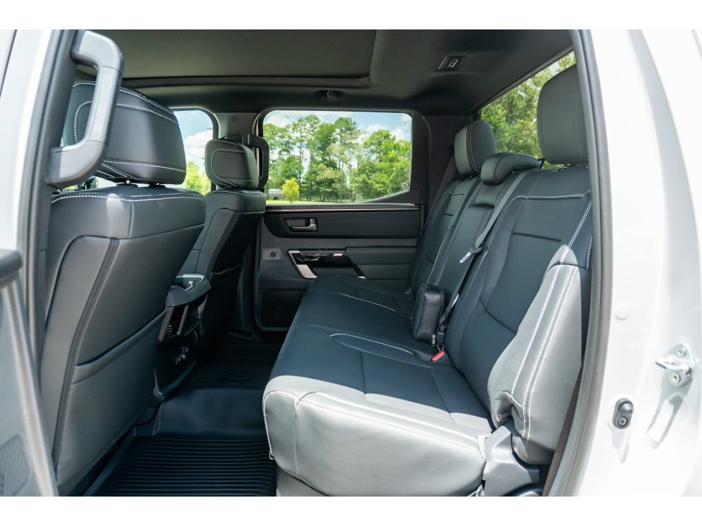 Used 2026 Toyota Tundra Limited AWD/4WD image 14