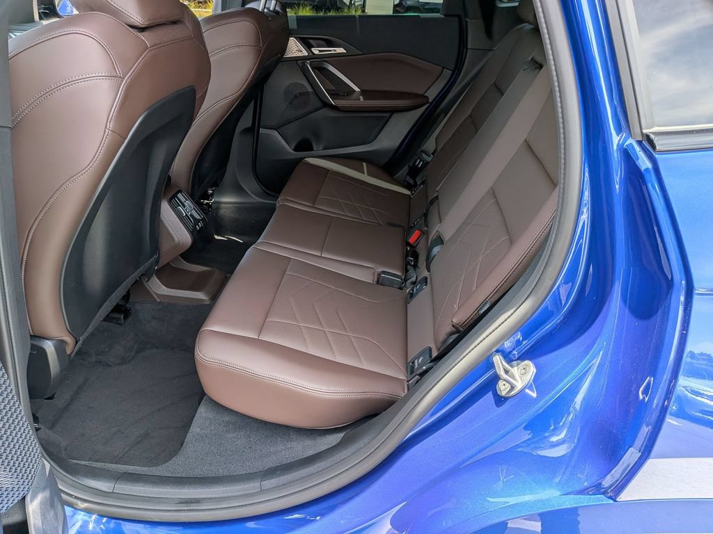 Certified 2025 BMW X1 M35i AWD/4WD image 32