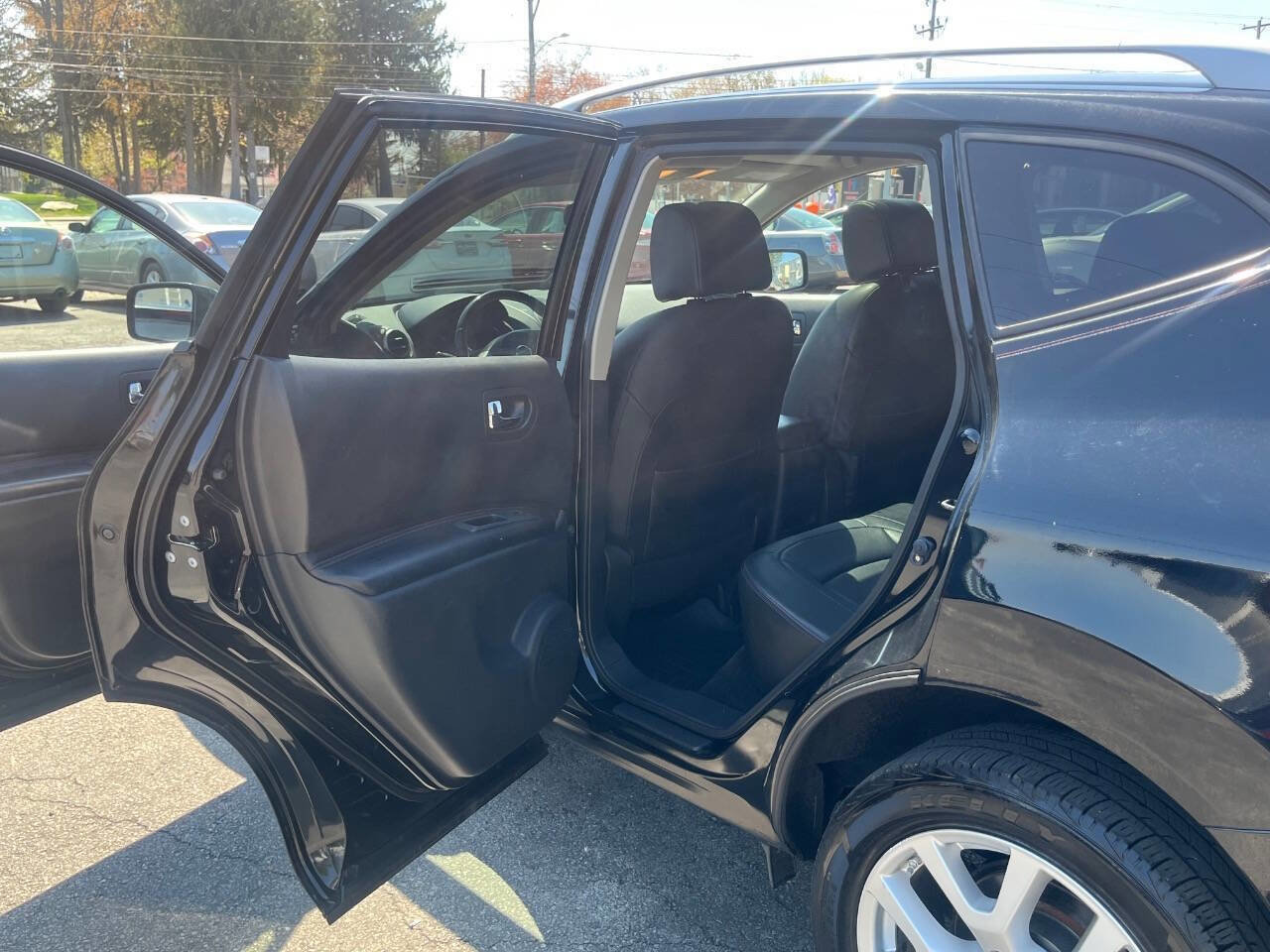 Used 2012 Nissan Rogue SL image 12