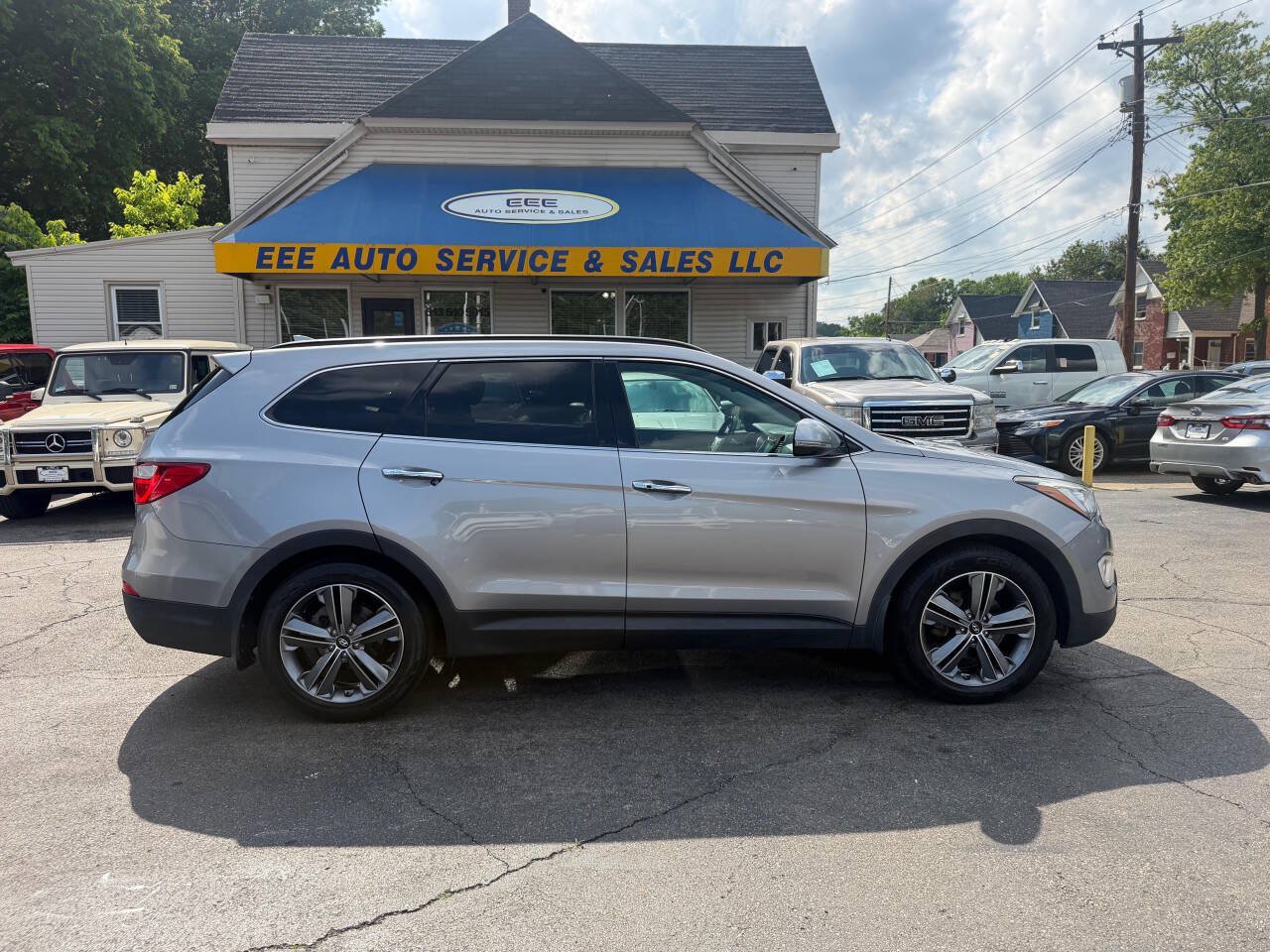Used 2016 Hyundai Santa Fe Limited w/ Option Group 04 AWD/4WD image 1