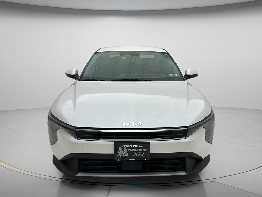 Used 2025 Kia K4 EX FWD image 2