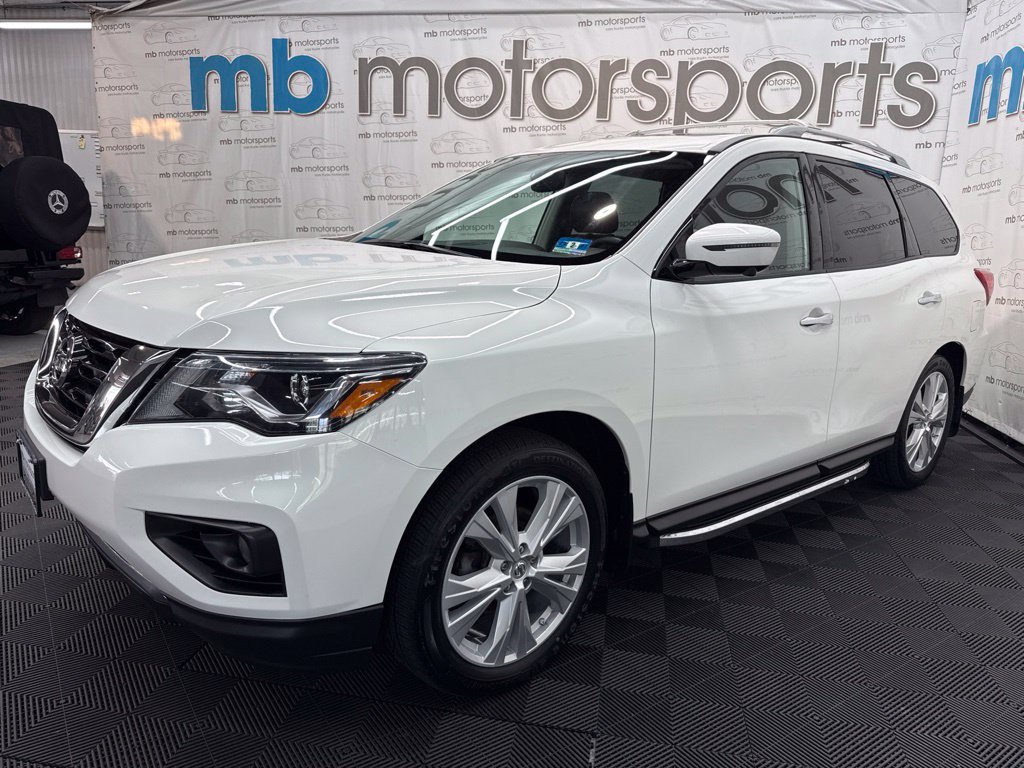 Used 2018 Nissan Pathfinder SL w/ SL Premium Package AWD/4WD image 2